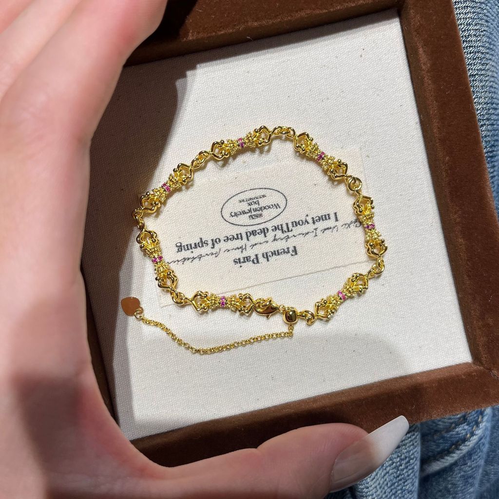 Kuno berongga ukiran transshipment vajra alu gelang desain wanita rasa merah corundum hiasan beruntu