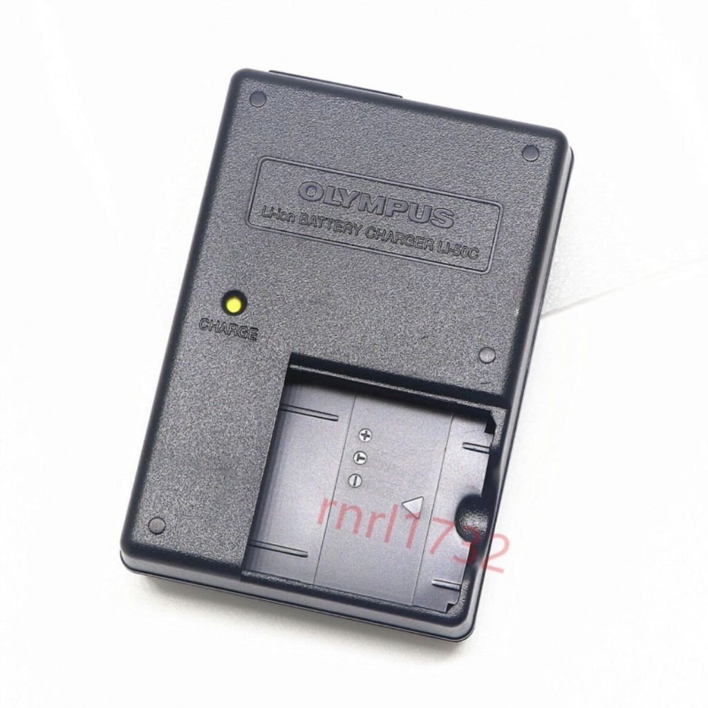 TERLARIS Charger Olympus LI-50B for TG610, TG630, TG830, TG870, XZ10, VR350, VR370