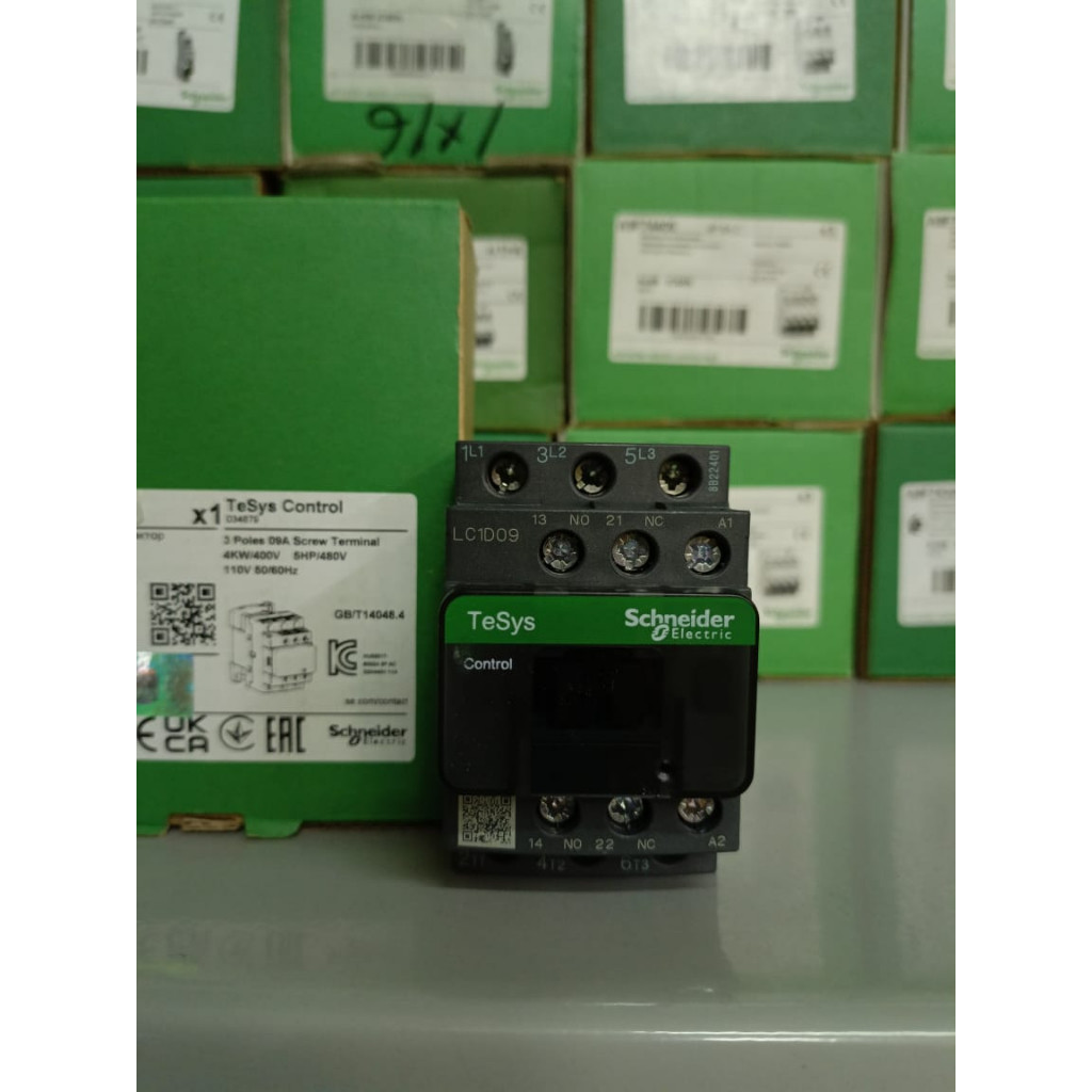 SCHNEIDER KONTAKTOR CONTACTOR LC1D09M7 LC1D09F7 LC1D09Q7 LC1D09D7 LC1D09E7 LC1D09B7  LC1D09 3P 9A 25