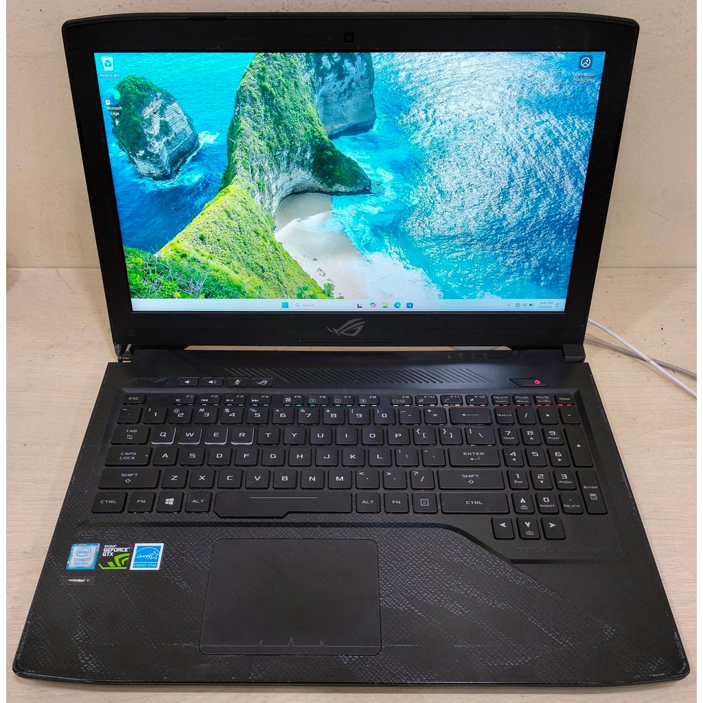 ASUS ROG Strix 15 GL503GE Intel Core i7-8750H Ram 16/HDD 1TB + SSD 128 GB Nvidia GeForce GTX 1050 Ti