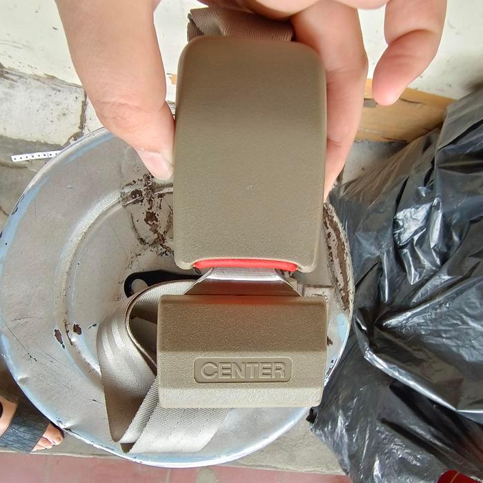 safety belt tengah Avanza Xenia 1buah GoodQuality