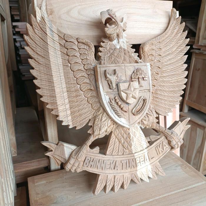 lambang garuda pancasila ukir burung garuda hiasan dinding ukir burung garuda 40x40cm bNs
