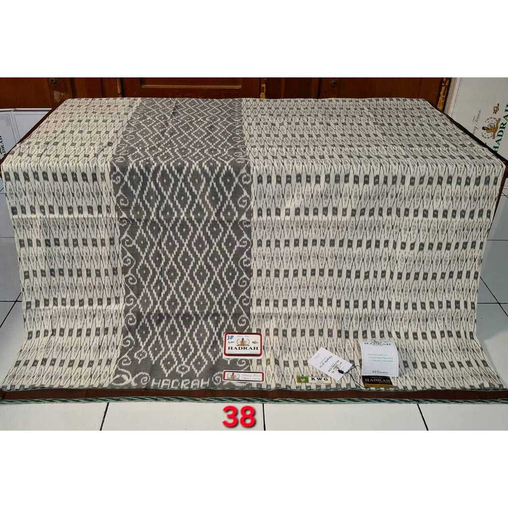 SARUNG HADRAH MOTIF KAWUNG KWG BAHAN MESRES TERBARU