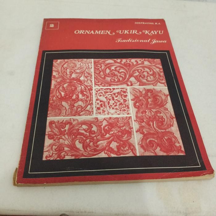 ornamen ukir kayu tempel jepara