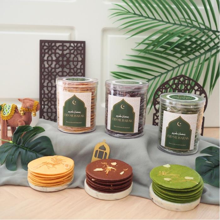 Bite It - Almond Cheese Crispy Medium 150 Gram Cookies Tipis & Crispy Topping Almond Slice & Keju Ch
