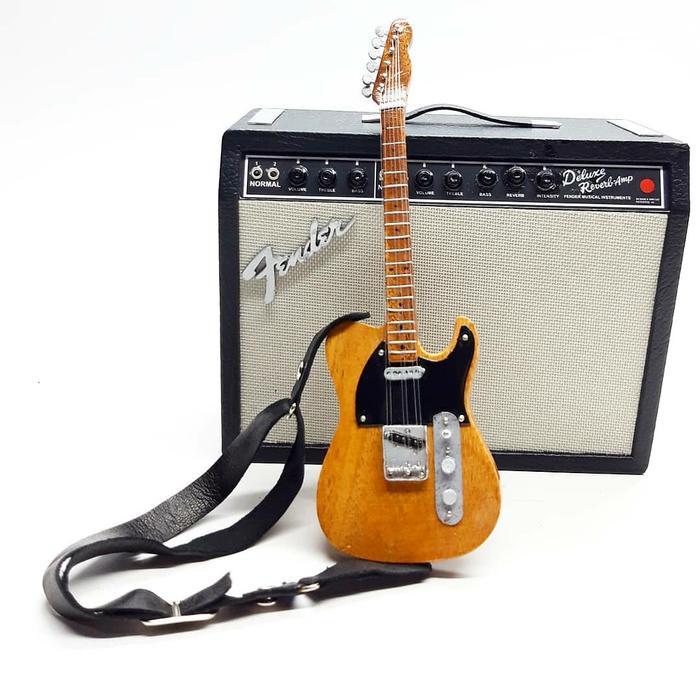 Miniatur Gitar Fender Telecaster Natural dan Sound Fender Deluxe 1/6