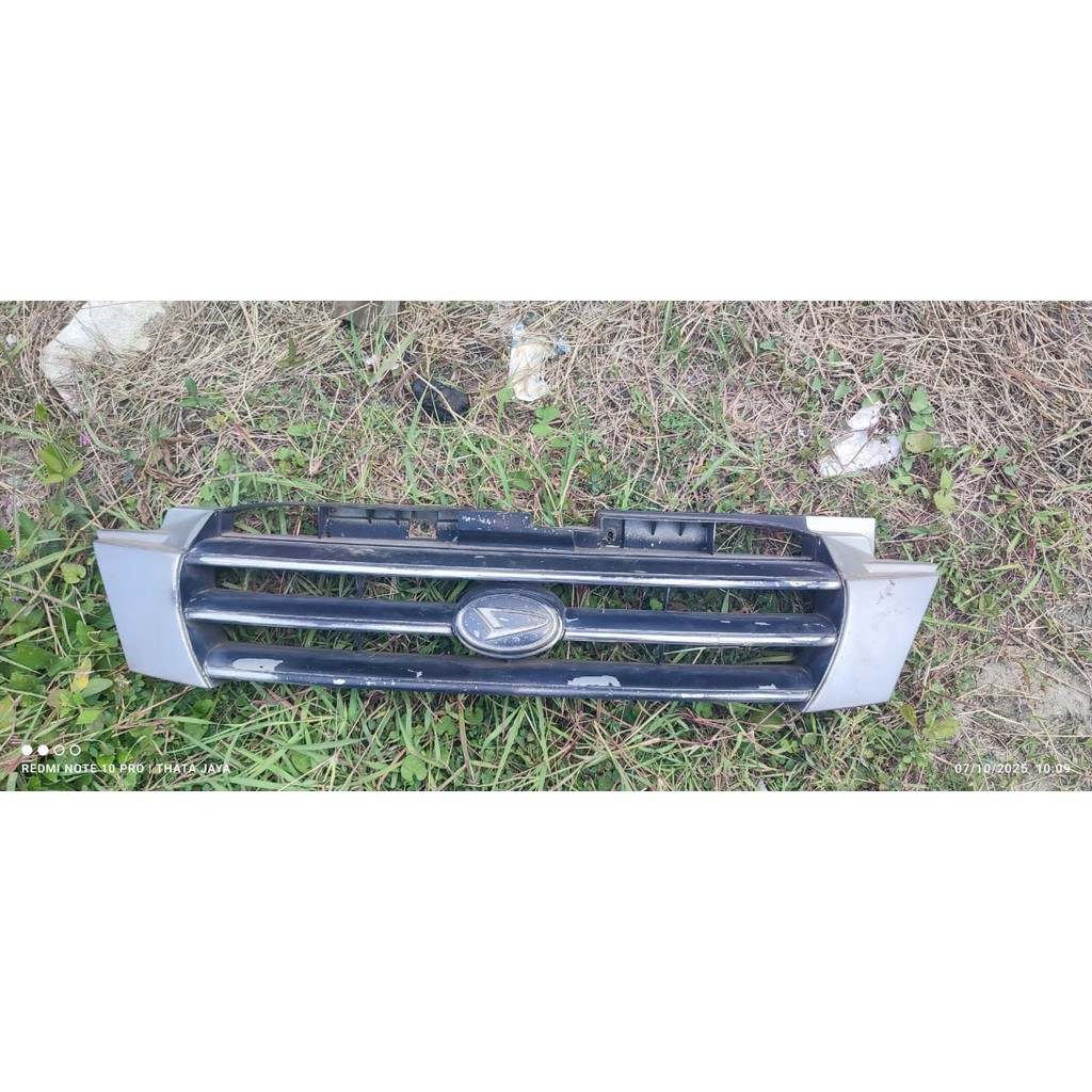 grill daihatsu taruna CSX
