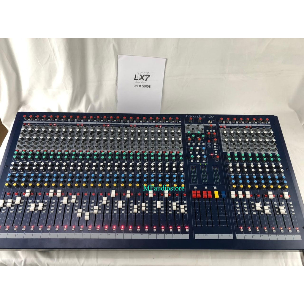 MIXER SOUNDCRAFT LX7 II 32 MIXER 32 CHANNEL LX7ii/32