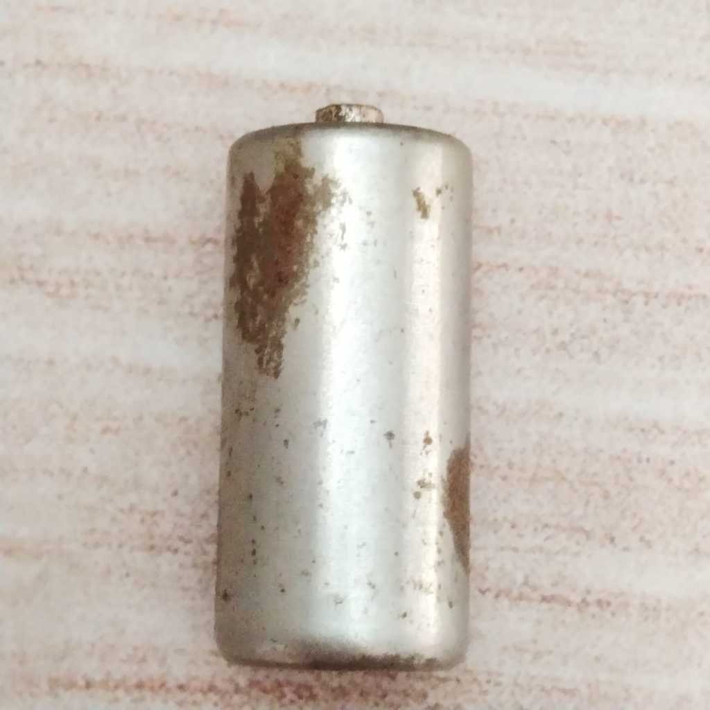 NOS/KONDENSOR  PENGAPIAN PIAGGIO  VESPA PX PS PLATINA ASLI ORIGINAL 100%