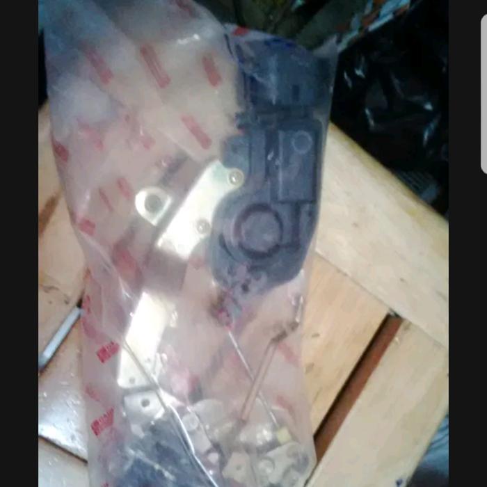 doorlock depan kiri taruna ori GoodQuality
