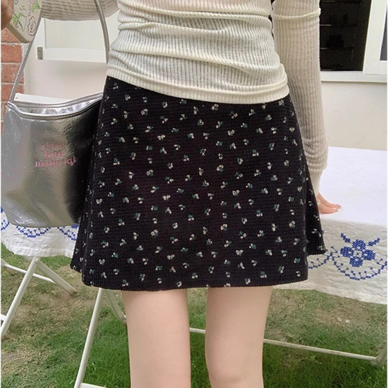 [sisjulyshop] A-Line Rok Pendek Model Berpinggang Tinggi Dengan Motif Bunga Vintage Dan Lapisan Dala