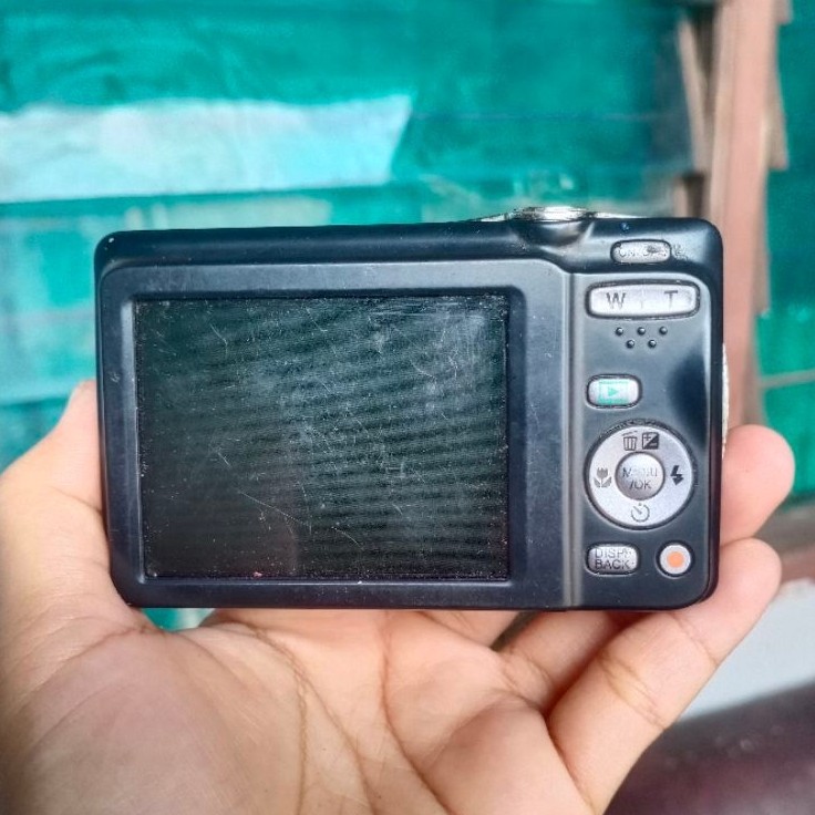 Camera digital fujifilm JX650