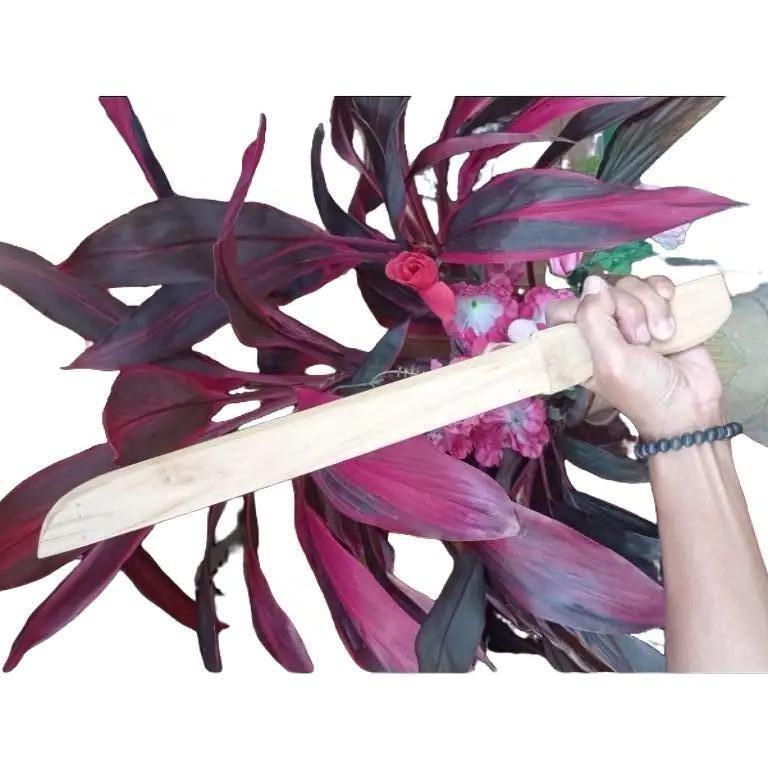 Kerajinan kayu DIY Glok Kayu Mainan Peragaan Latihan Silat Beladiri/Glok Kayu Jati/Golk Silat Kayu