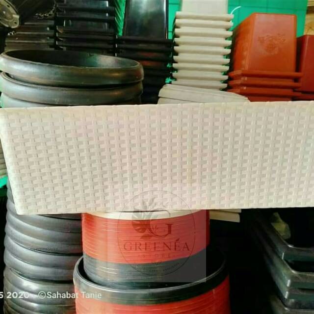 POT PANJANG 70CM PUTIH