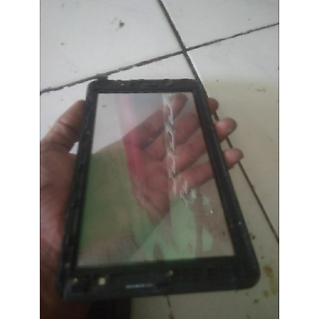 touchscreen tablet advan normal