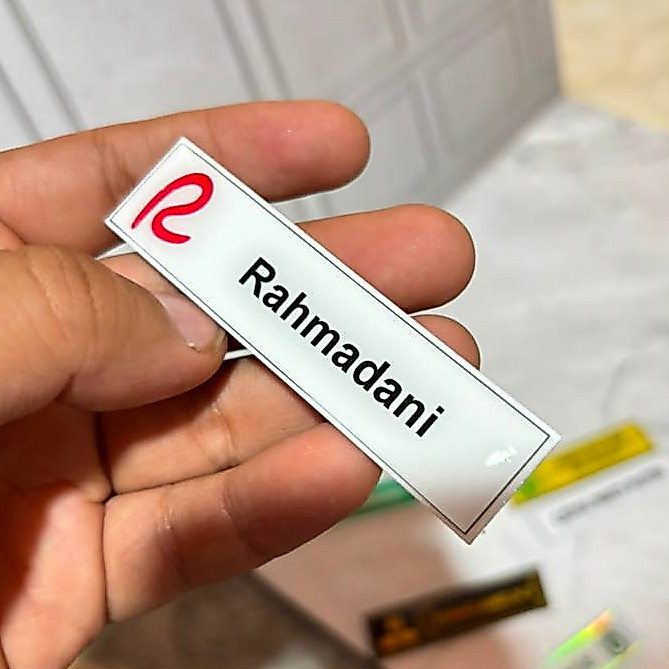 Ramayana Nametag mall supermarket papan nama pin peniti magnet