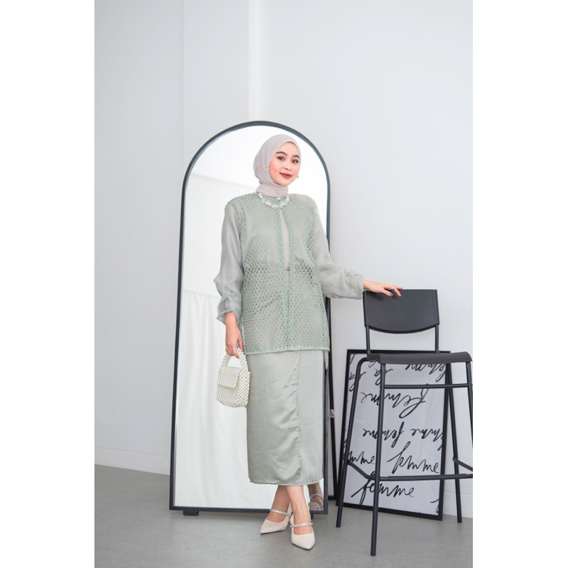 Zhafira Outer | Outer Organza | Outer Blouse | Brukat Outer | Outer Kondangan | A15