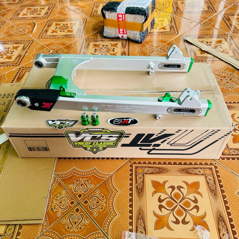swing arm GL PRO MP AITECH CNC ALMINIUM AREM GL MEGAPRO ORIGINAL AITECH manisan hijau