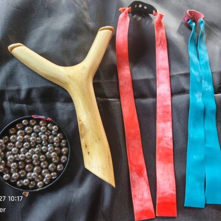 Ketapel Slingshot Kayu Rukem