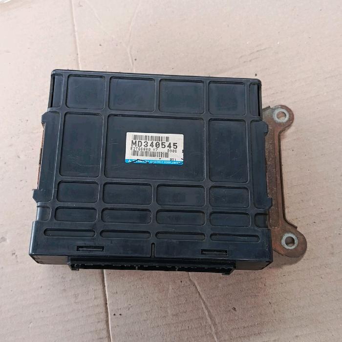 MD340545 ecu ecm komputer mesin engine Mobil Mitsubishi Galant Hiu V6 2.5 asli copotan BERGARANSI