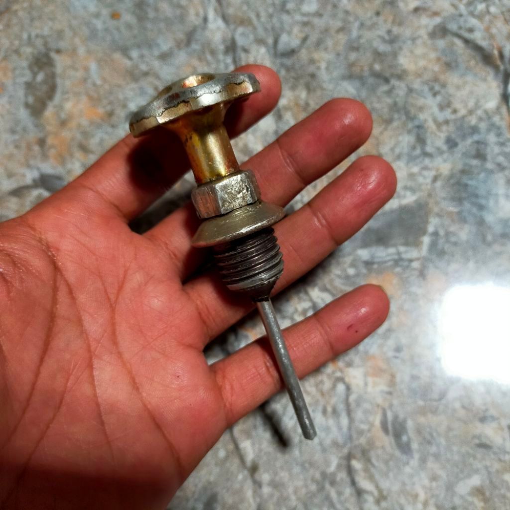 Baut Tutup Oli Mesin Variasi Motor Supra Grand Jupiter Vega Kaze Smash Bekas