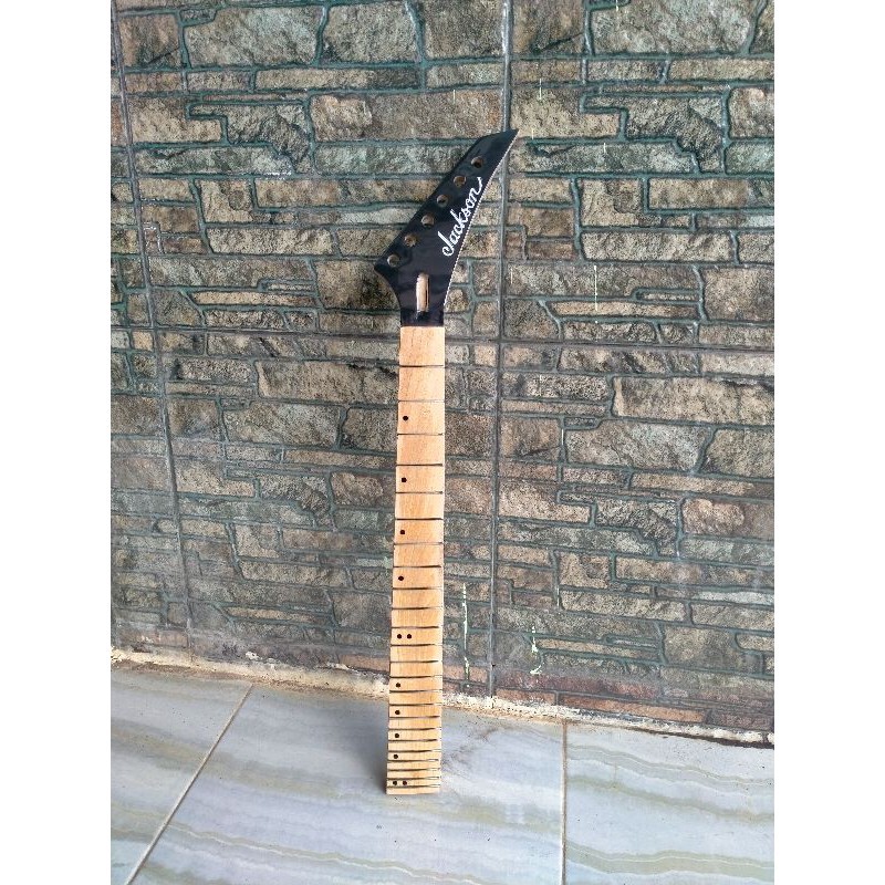 Neck gitar model jackson
