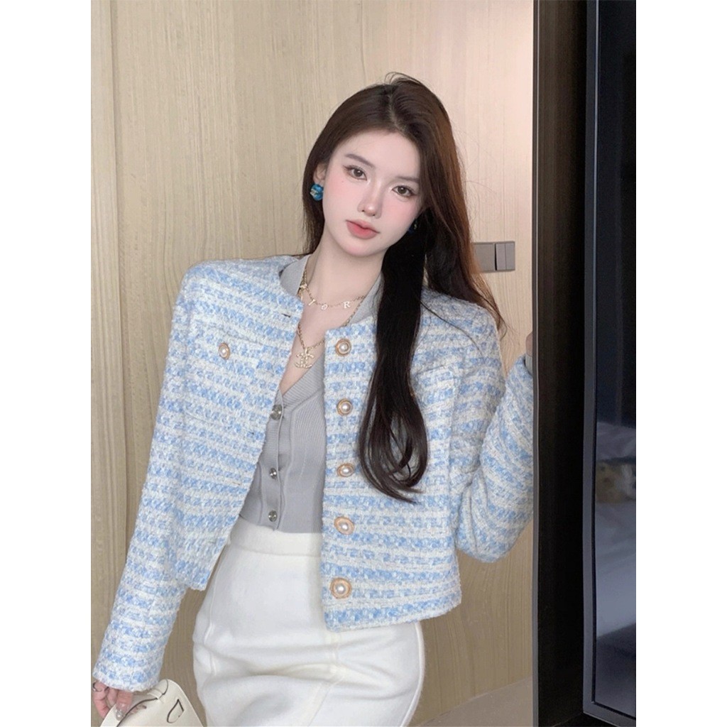 Big Sale Emita Bloom Tweed Blazer Crop Wanita Kekinian Atasan Outer Biru Muda Lengan Panjang Wanita