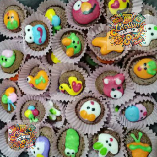 CC Kue Brownies Karakter 250gr Brownies Karakter Lucu Cookies Karakter Brownies Mini Kering Karakter