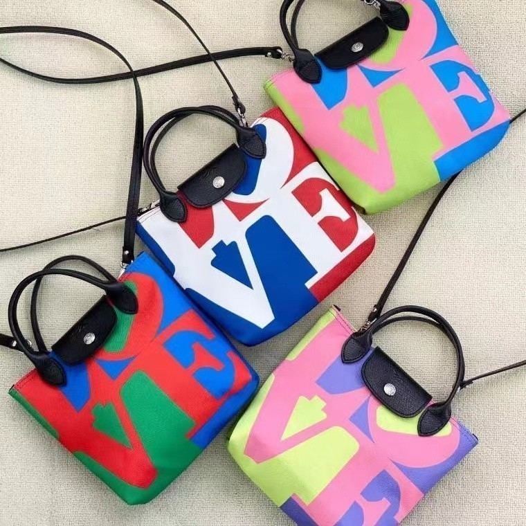 LC Robert Indiana Nylon - Small - Large.