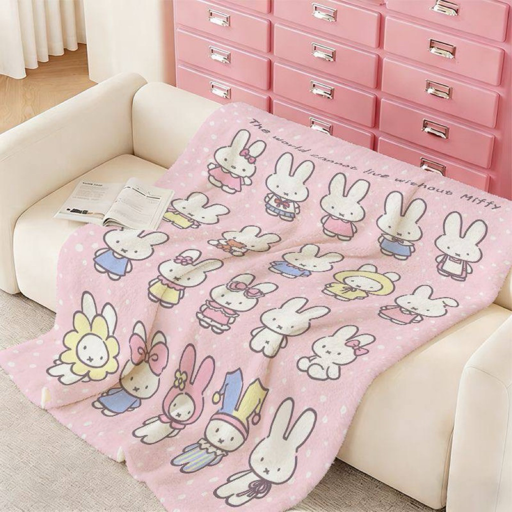 [PREORDER] Selimut Miffy Flannel 150x200 – Blanket Cozy Cute