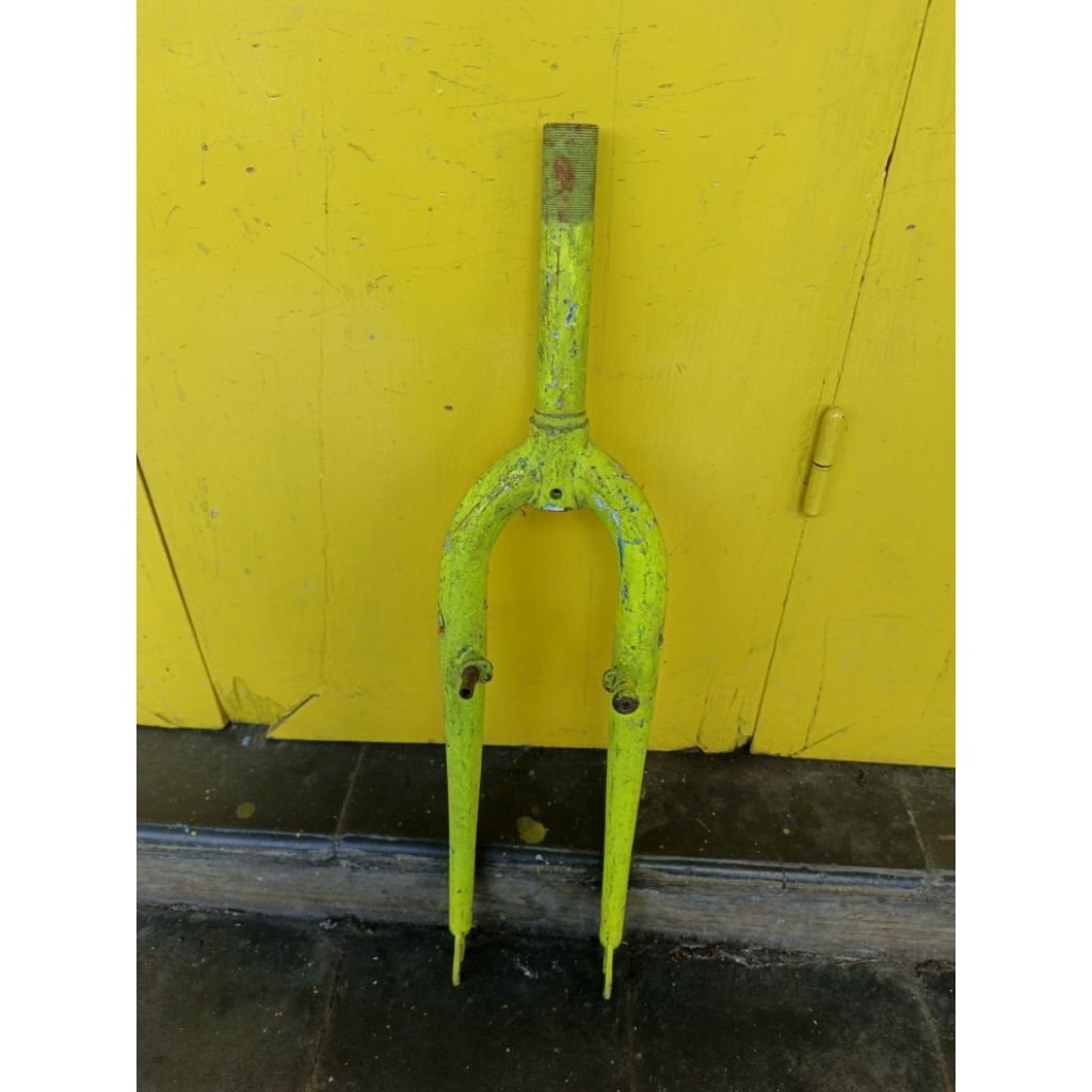 fork sepeda mtb 24 hijau stabilo nos antiq