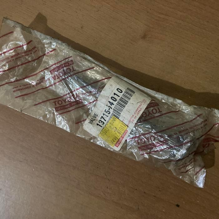 Valve EX Klep Api Hilux LN30 LN50 LN51 LN60 LN65 TOYOTA GENUINE Japan PASSS
