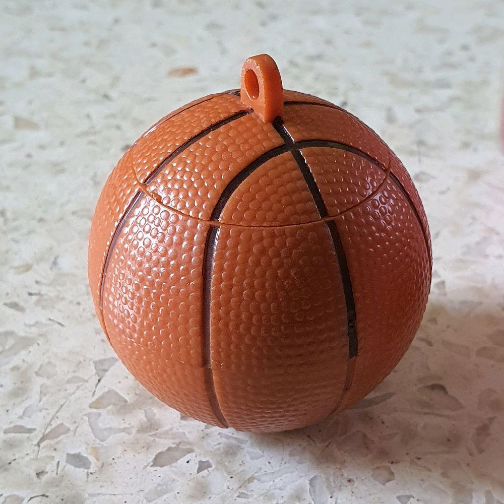 gantungan kunci berbentuk bola basket teleskop telescope preloved second bekas Ganci aksesoris tas b