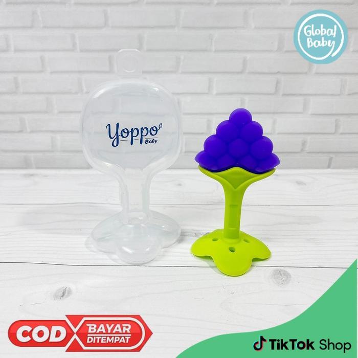 YoppoBaby Teether Buah Silikon Bayi / Mainan gitan Bayi - Strawberry