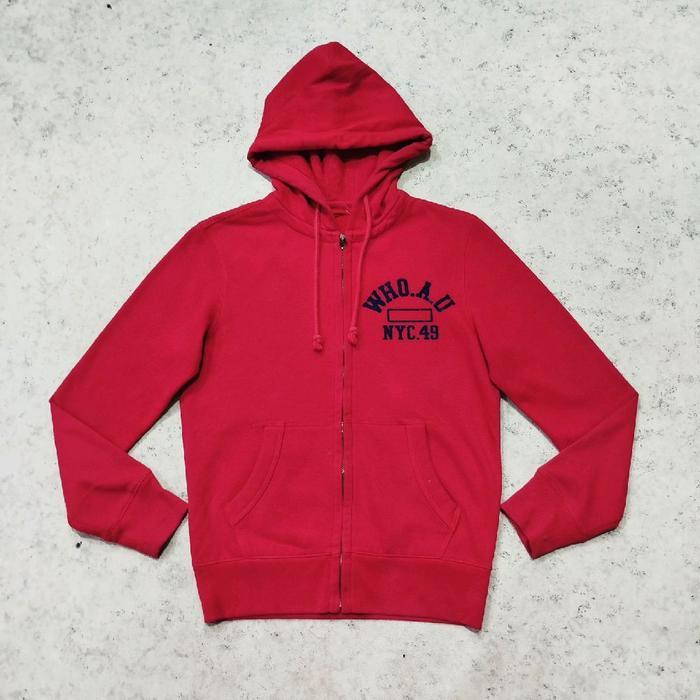 zip hoodie merah WHO AU CHAMPIONS logo velvet jemper casual pria murah bagus