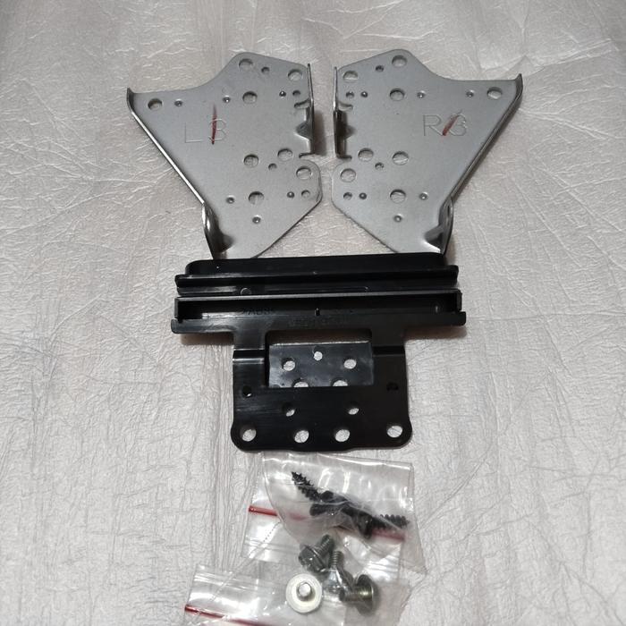 Bracket Tape Audio Head Unit Avanza Xenia Lama Breket Tape Avanza Xenia 2004-2011 Original Quality