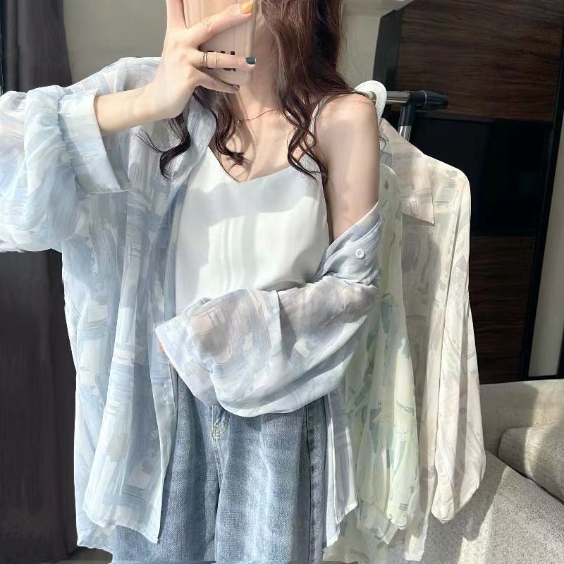 Kemeja wanita longgar bergaya niche