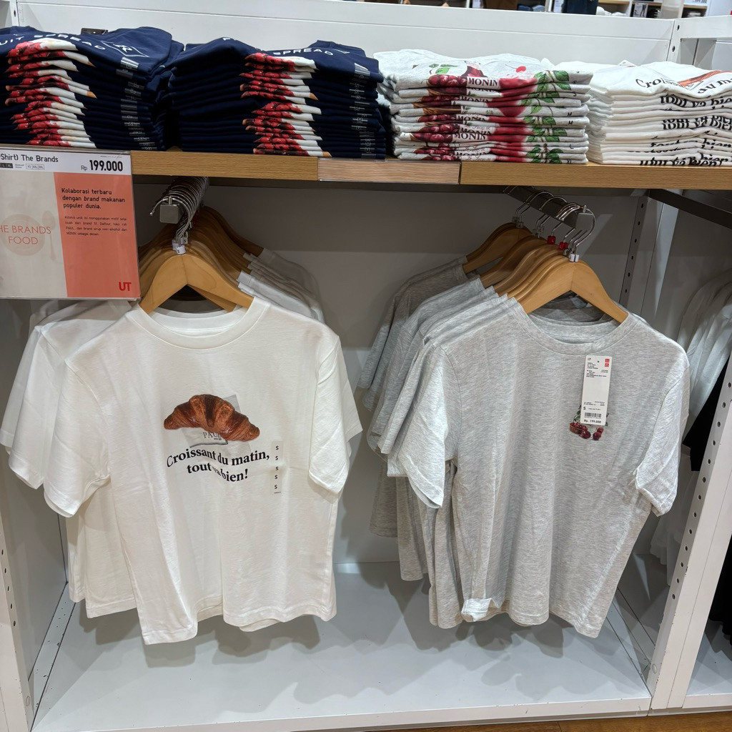 Kaos kaos UT The brands cewek uniqlo T-Shirt Pria Wanita