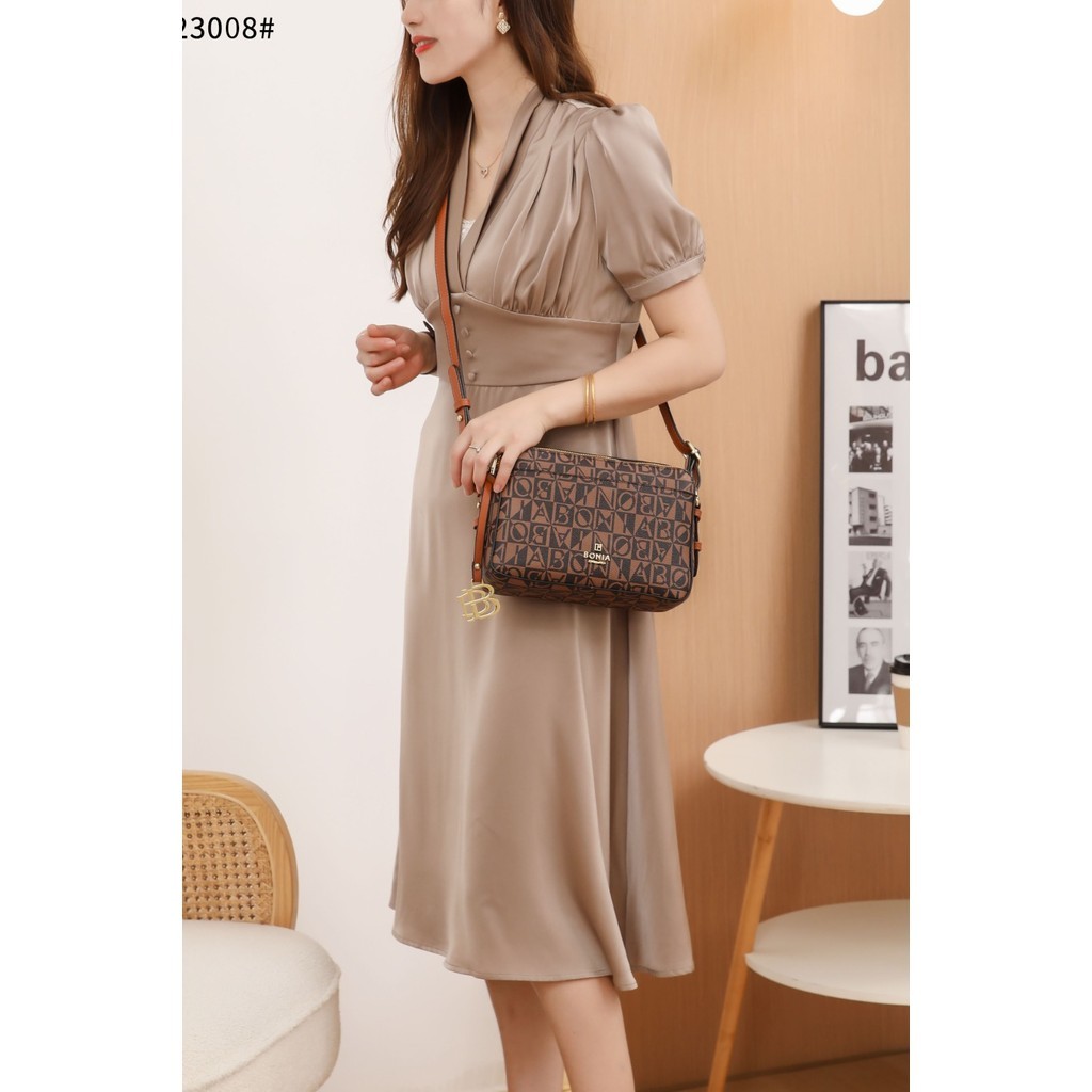 Tas Wanita Monogram #23008 - Crossbody Branded Import