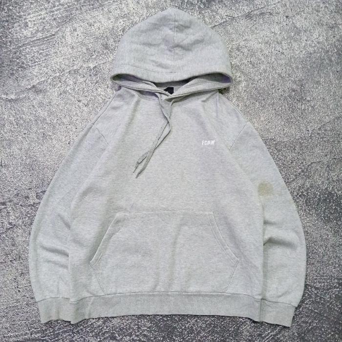Jaket Hoodie FCMM abu abu casual bagus size xl