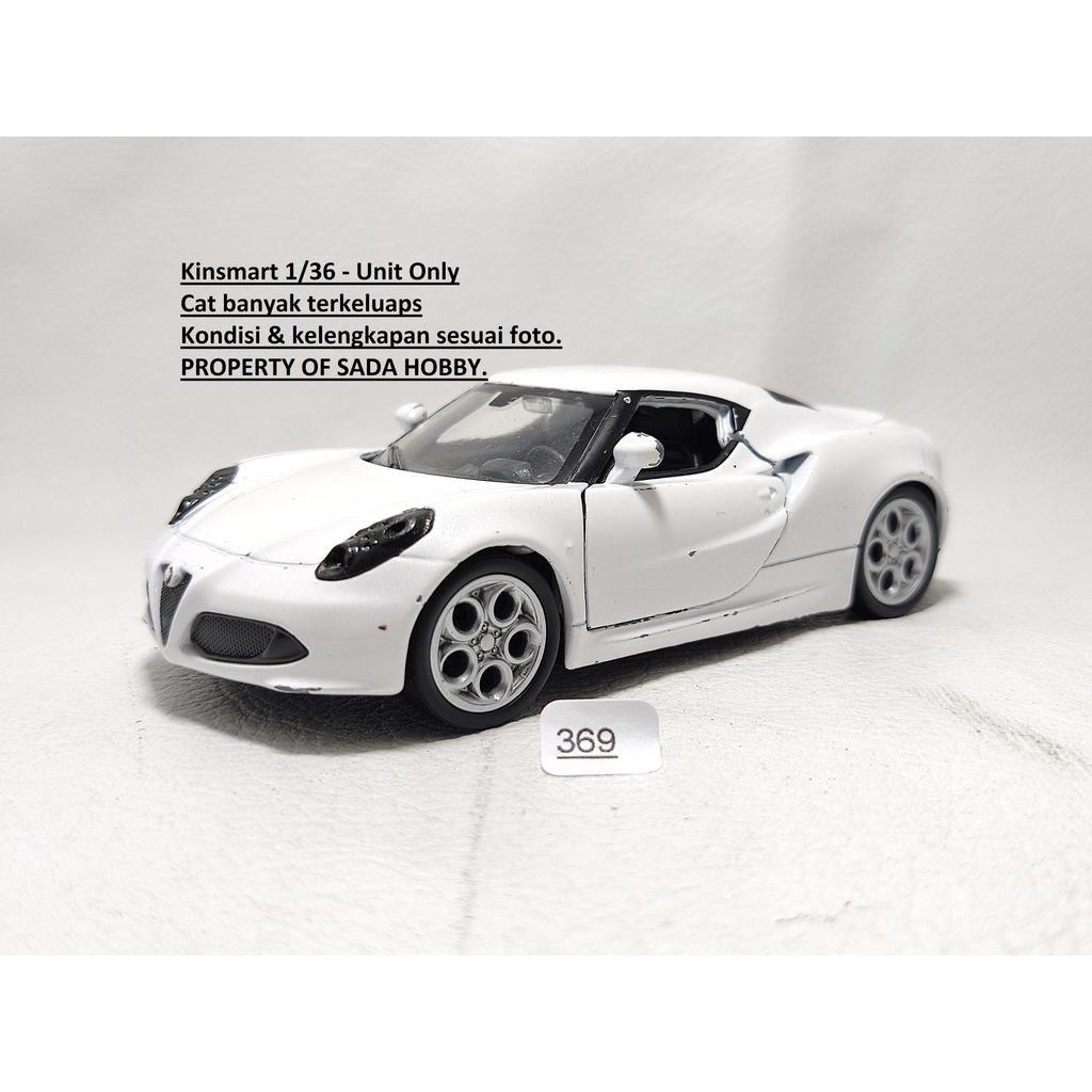 Welly 1/36 Alfa Romeo 4C Putih Unit Only