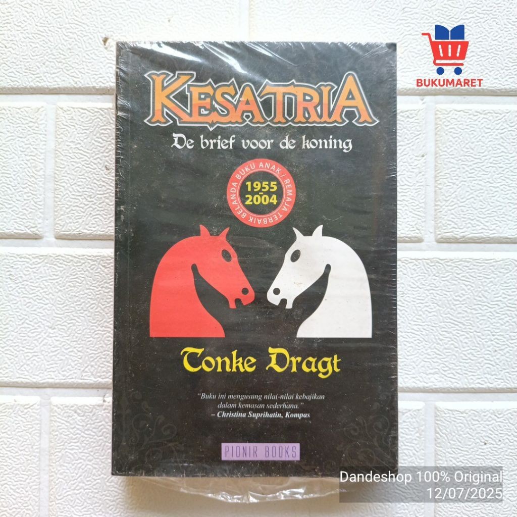 Kesatria De Brief Voor de Koning oleh Tonke Dragt - Buku Anak/Remaja Terbaik Belanda 1955 2004 - Nov