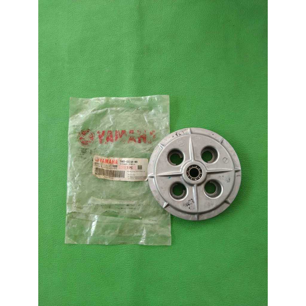 Lawan kaki 4 dudukan kampas kopling Yamaha R25 Original