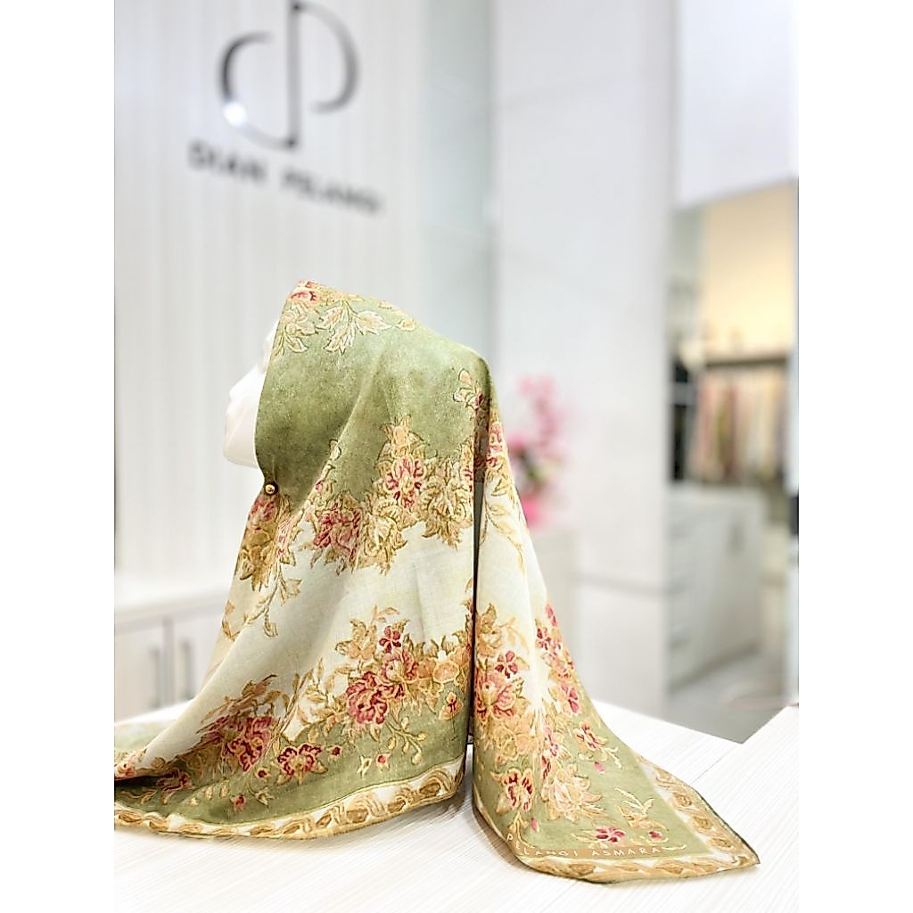 Dian Pelangi - Scarf Pelangi Asmara