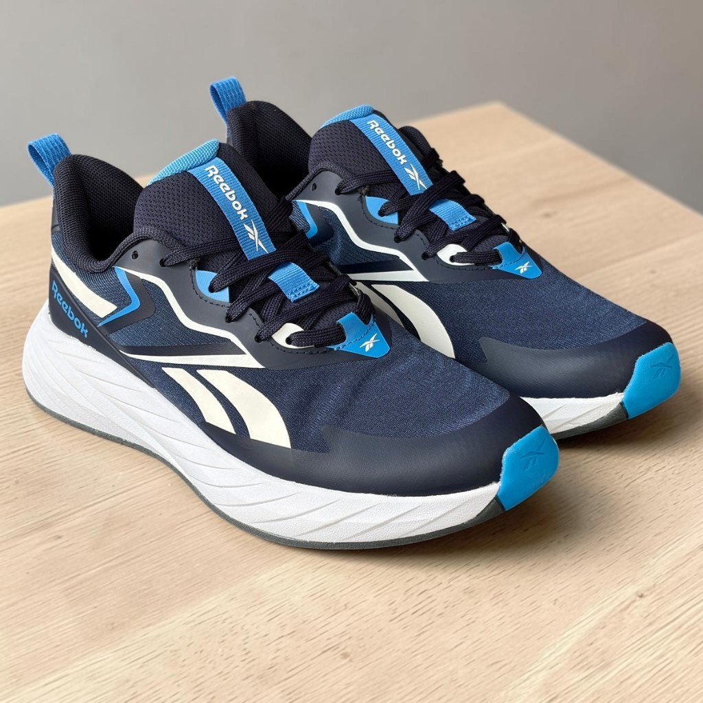 Reebok Verse Sepatu Running Pria ORIGINAL
