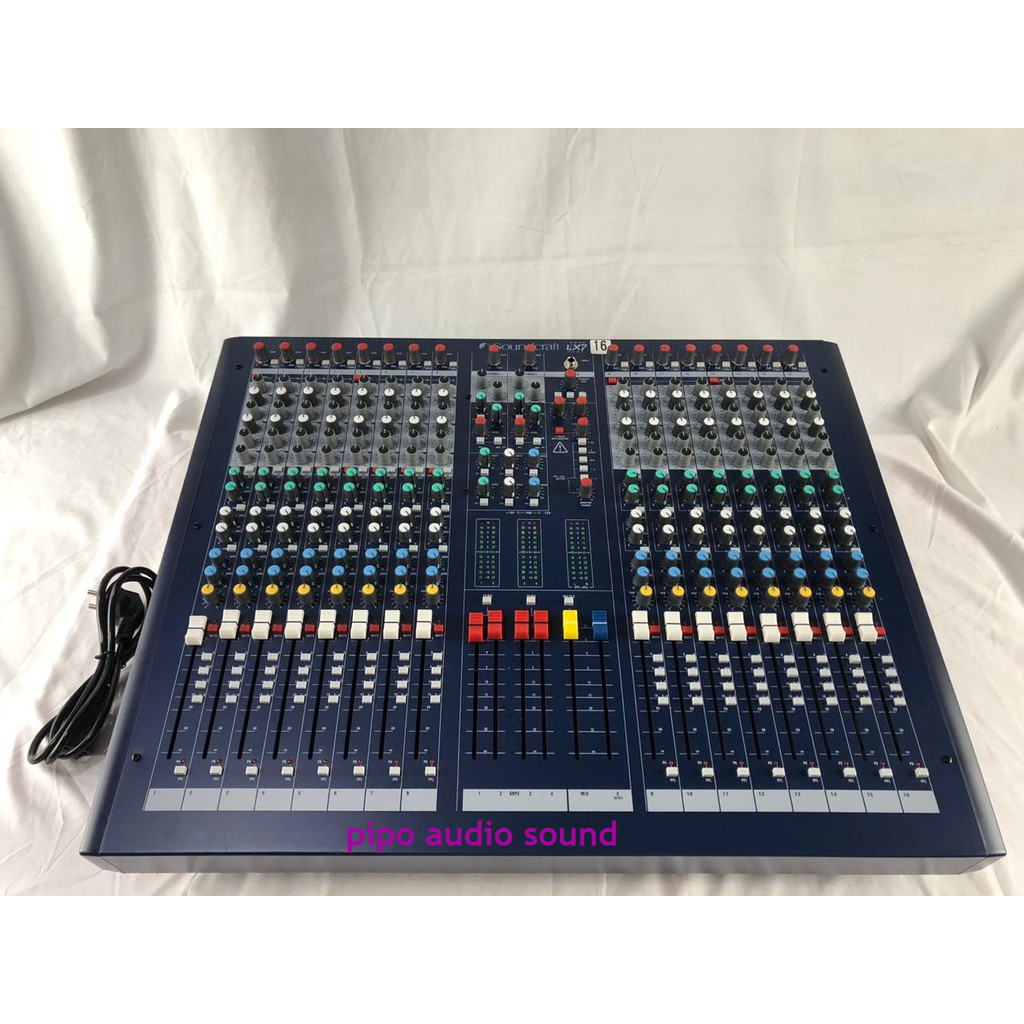 MIXER SOUNDCRAFT LX7 II 16 CHANNEL MIXER 16 CHANNEL LX7ii/16 LX7ii 16