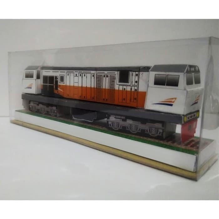 DIY Miniatur Papercraft Lokomotif CC206 Rakitan Kertas