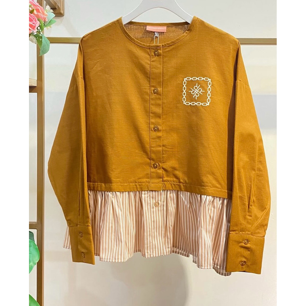 Brunna Top Riamiranda Daily Basic Fall 2025 RM Kemeja Blouse Atasan Wanita Ria Miranda