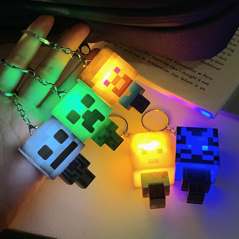 Gantungan Kunci Minecraft Creeper 3D LED Lampu Pixel Lucu Aksesoris Tas Kunci Karakter Game Keychain