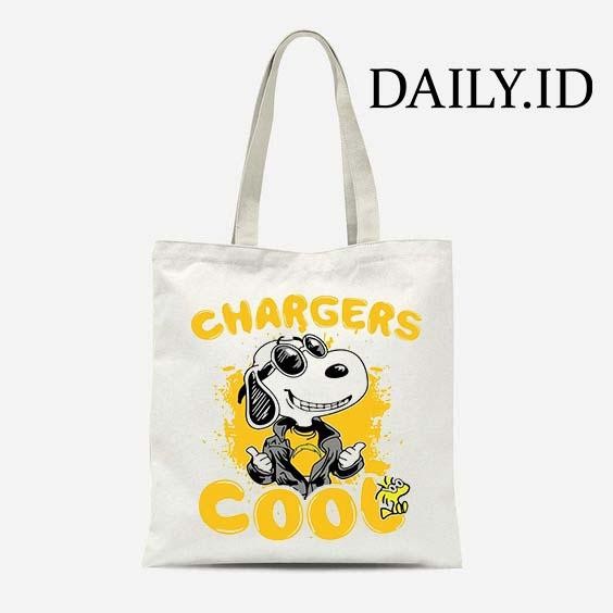 DLY TOTE BAG KANVAS / TOTE BAG WANITA / TOTE BAG Snoopy Peanuts - tote snoopy 1, 30x40